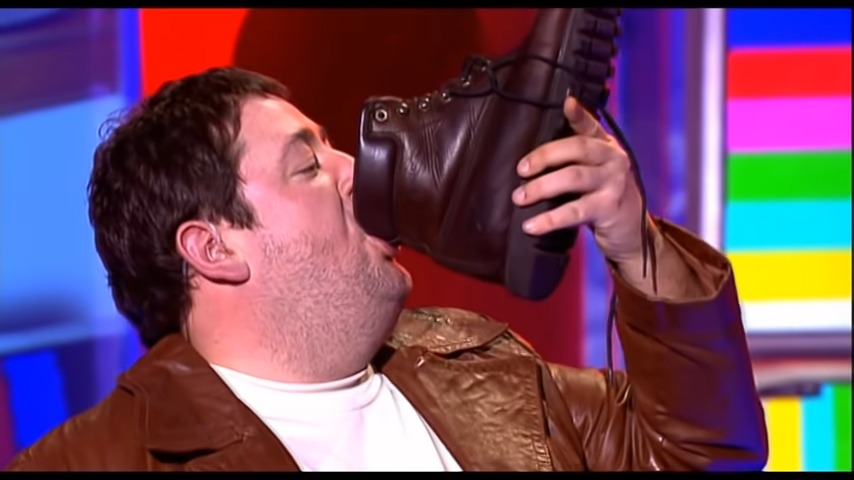 Johnny_Vegas_-_18_Stone_of_Idiot_Best_Bits_28-41_screenshot.jpg