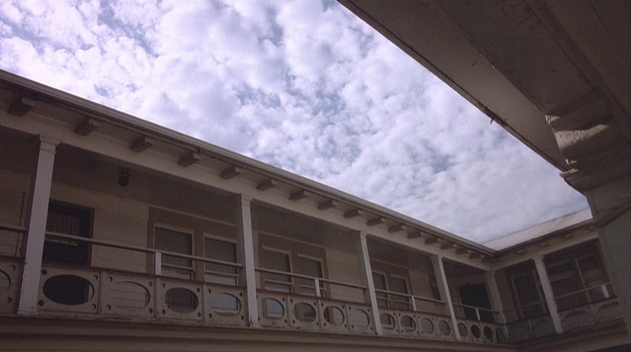 vlcsnap-2025-04-05-16h37m00s034.png